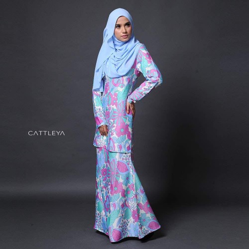 EDDA KURUNG - BLUE GLOW (4)